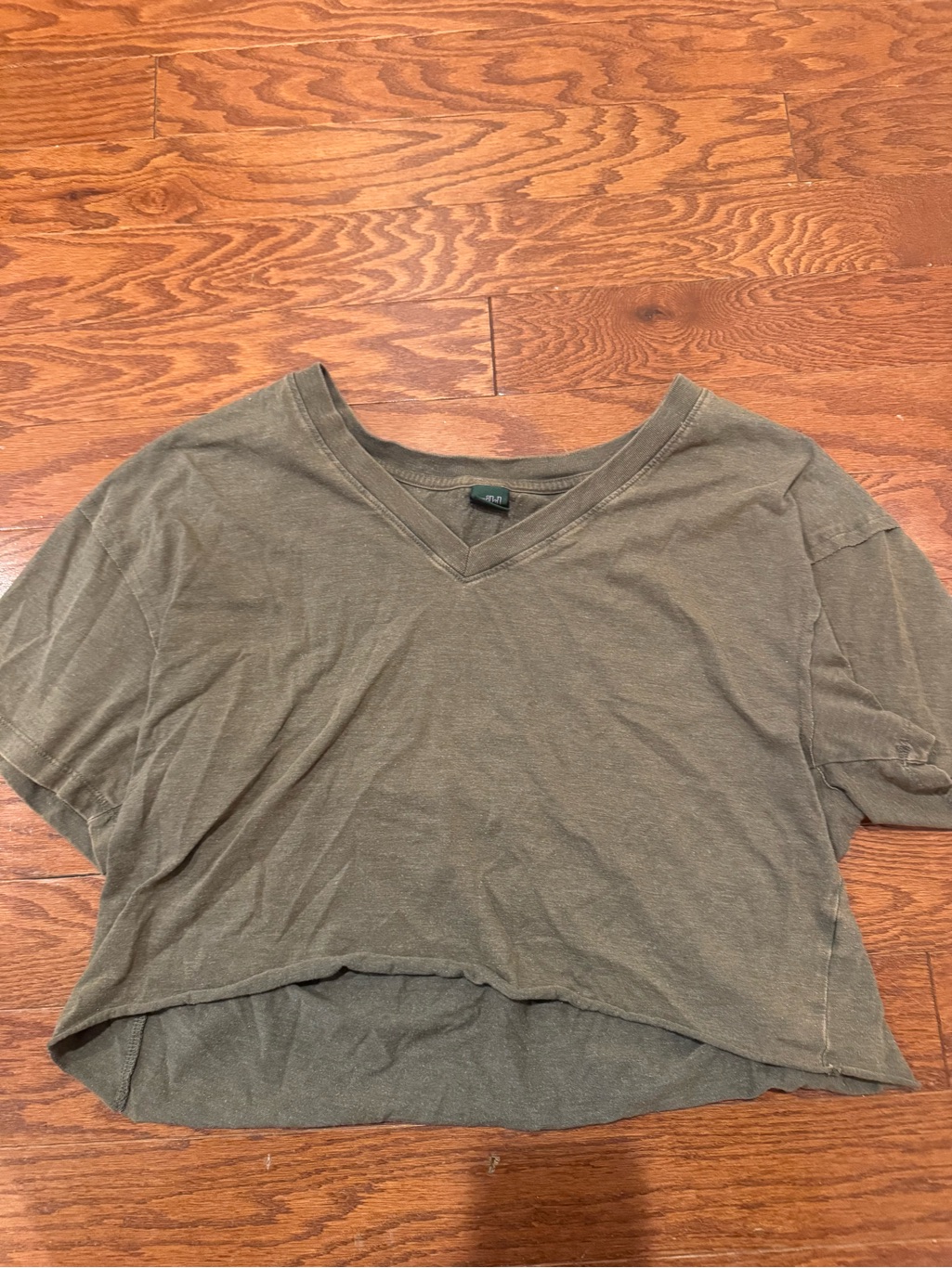 Wild Fable Olive Cropped V-Neck Tee